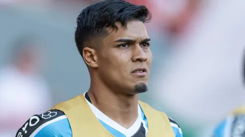 Arezo pode voltar ao Imortal