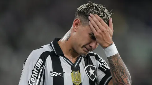 Mateo Ponte jogador do Botafogo durante partida. Foto: Thiago Ribeiro/AGIF