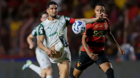 No primeiro turno, na Ilha do Retiro, o Palmeira bateu o Sport por 2 a 1.