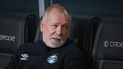 Mano Menezes, treinador do Grêmio