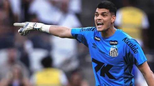 Gabriel Brazão teve atuação abaixo do esperado em Bahia x Santos – Foto: Ettore Chiereguini/AGIF