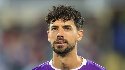 Pablo Marí tem contrato na Fiorentina até o meio de 2027.