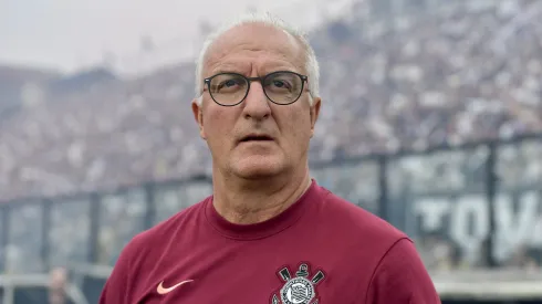 RJ – RIO DE JANEIRO – 24/08/2025 – BRASILEIRO A 2025, VASCO X CORINTHIANS – Dorival Junior tecnico do Corinthians durante partida contra o Vasco no estadio Sao Januario pelo campeonato Brasileiro A 2025. Foto: Thiago Ribeiro/AGIF