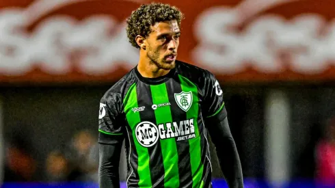 Figueiredo defende o América-MG emprestado pelo Vasco (Mourão Panda / América)