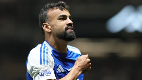 Zagueiro deu a sua opinião – Foto: Gilson Lobo/AGIF.