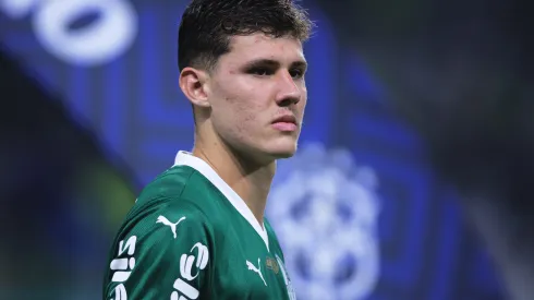 Benedetti pede mais espaço no Palmeiras de Abel enquanto é procurado por gigantes europeus. Foto: Ettore Chiereguini/AGIF