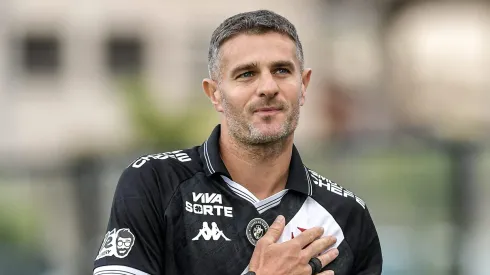 Vegetti se posiciona sobre vitória do Vasco no Brasileiro