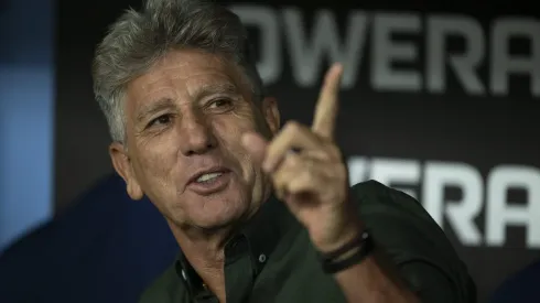 Treinador deu a sua opinião – Foto: Jorge Rodrigues/AGIF.