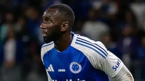 Bolasie, atacante do Cruzeiro