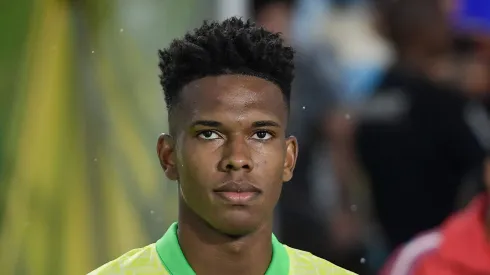 Estêvão durante partida da Seleção no Maracanã