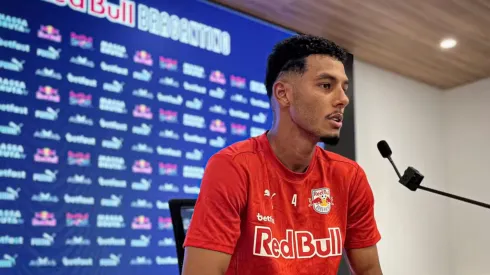 Alix Vinícius comenta escolha pelo Bragantino e a importância da pausa para corrigir erros