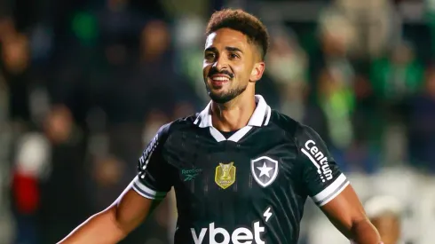 Chris Ramos jogador do Botafogo – Foto: Luiz Erbes/AGIF