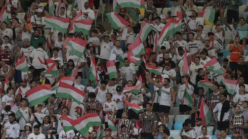 Torcida do Fluminense no Maracanã contra o Fortaleza – Foto: Thiago Ribeiro/AGIF