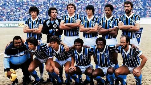Time campeão mundial em 1983 pelo Grêmio.