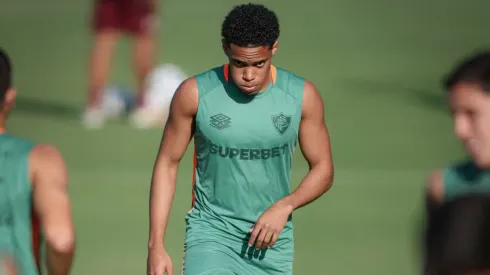 Após nove meses longe dos gramados, Matheus Reis mira oportunidades com Renato Gaúcho – Foto Marcelo Gonçalves FFC