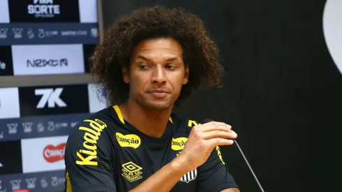 Apresentação do novo reforco do Santos FC, Willian Arão em coletiva de imprensa na Vila Belmiro – Foto: Mauricio De Souza/AGIF