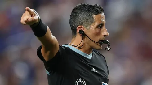 Yael Falcon apitará LDU-EQU x São Paulo. Foto: Francois Nel/Getty Images.