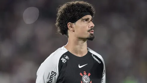 Andre Ramalho jogador do Corinthians durante partida contra o Fluminense no estadio Maracana pelo campeonato Brasileiro A 2025. Foto: Thiago Ribeiro/AGIF
