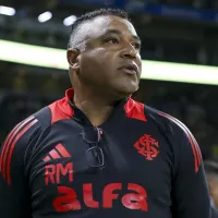 Roger Machado e Johan Carbonero discutem após goleada sofrida pelo Inter contra o Palmeiras