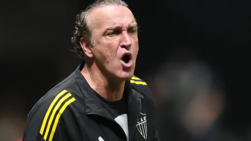 Treinador foi quem pediu a contratação – Foto: Gilson Lobo/AGIF.