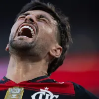 Flamengo consegue trocar uniforme contra Estudiantes e acaba com ‘superstição’ na Libertadores