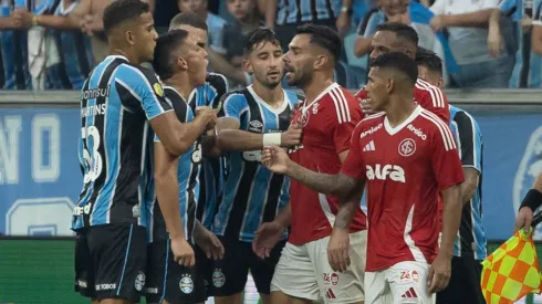 Gre-Nal pega fogo nos bastidores por conta dos valores dos ingressos para visitantes. Foto: Liamara Polli/AGIF