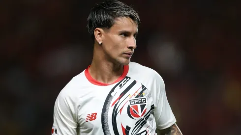 Ferreirinha é mais valioso que o elenco da LDU