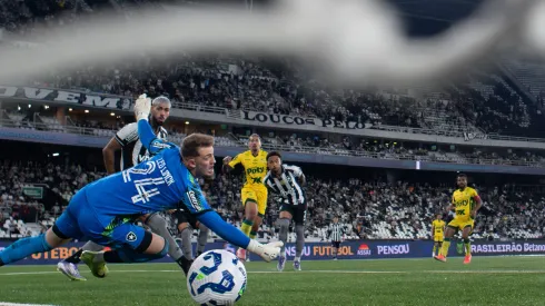 Botafogo registra pior público do Brasileirão de 2025 em empate com Mirassol. Foto: Jorge Rodrigues/AGIF