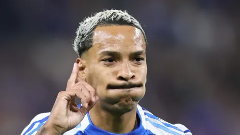 MG – BELO HORIZONTE – 30/08/2025 – BRASILEIRO A 2025, CRUZEIRO X SAO PAULO – Matheus Pereira jogador do Cruzeiro comemora seu gol durante partida contra o Sao Paulo no estadio Mineirao pelo campeonato Brasileiro A 2025.