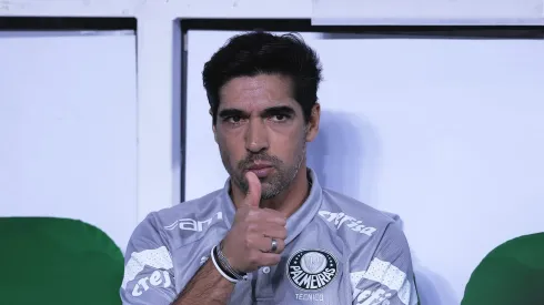 Abel Ferreira confia no atacante no Palmeiras