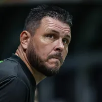 Con Manozes y Sidnei Lobo suspendido, Thiago Kosloski ordena a Grêmio contra Botafogo