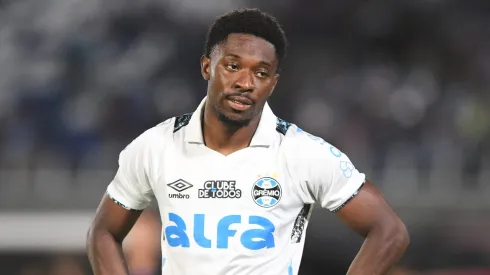 Amuzu, técnico do Grêmio em partida pelo campeonato brasileiro