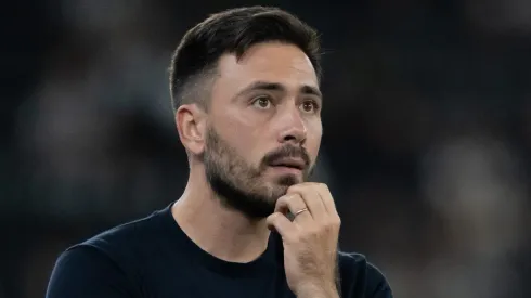 Davide Ancelotti faz mudança tática após perder 13 jogadores para jogo contra o Grêmio no Sul.