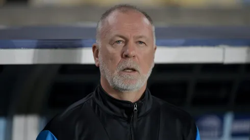 Mano Menezes pode aproveitar onda de baixas no Botafogo