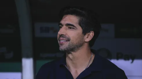 SP – SAO PAULO – 20/09/2025 – BRASILEIRO A 2025, PALMEIRAS X FORTALEZA – Abel Ferreira tecnico do Palmeiras durante partida contra o Fortaleza no estadio Arena Allianz Parque pelo campeonato Brasileiro A 2025. Foto: Ettore Chiereguini/AGIF