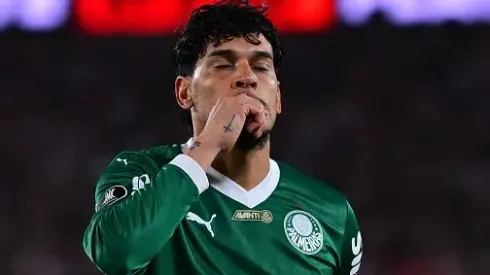 Gustavo Gómez comemorando gol durante partida entre River Plate e Palmeiras, no Estádio Monumental de Núñez, pela Libertadores. Foto: Marcelo Endelli