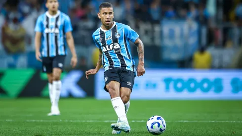 Marcos Rocha em campo contra o Botafogo.