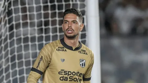 Bruno Ferreira em ação diante do Vasco da Gama