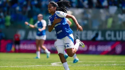 Marília comemora gol em jogo de ida do Brasileirão. Foto: Gustavo Martins/Cruzeiro