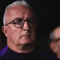 Dorival Júnior surpreende Filipe Luís, mas Corinthians é derrotado diante do Flamengo pelo Brasileirão