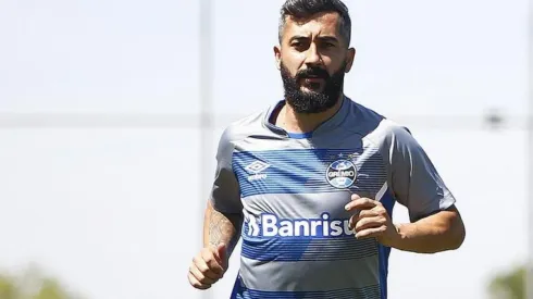 Douglas teve prisão decretada após não pagamento de pensão.