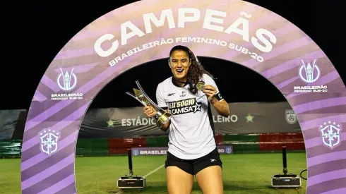 Grazy, capitã das Gloriosas. Foto: Arthur Barreto/Botafogo