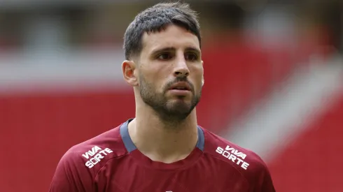 Jonathan Calleri em treino no CT da Barra Funda (Rubens Chiri / São Paulo FC)