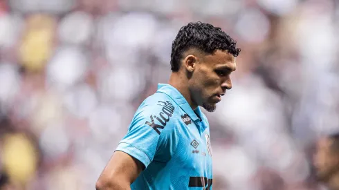 Victor Hugo está fora ainda por recuperação no DM do Peixe – Foto: Raul Baretta/Santos FC