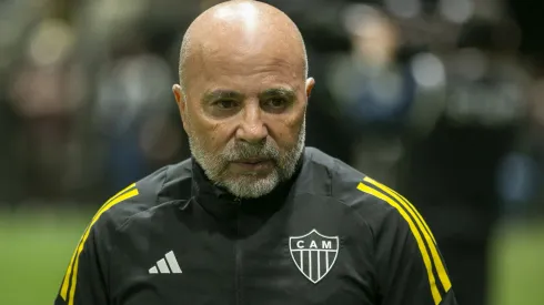 Jorge Sampaoli no comando técnico do Atlético-MG – Foto: Fernando Moreno/AGIF