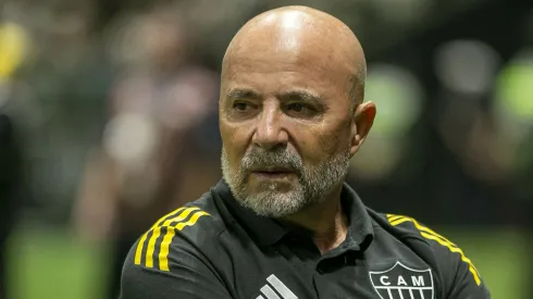 MG – BELO HORIZONTE – 30/09/2025 – BRASILEIRO A 2025, ATLETICO-MG X JUVENTUDE – Sampaoli tecnico do Atletico-MG durante partida contra o Juventude no estadio Arena MRV pelo campeonato Brasileiro A 2025. Foto: Fernando Moreno/AGIF