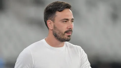 Davide Ancelotti tecnico do Botafogo durante partida contra o Bahia no estadio Engenhao pelo campeonato Brasileiro A 2025. Foto: Thiago Ribeiro/AGIF