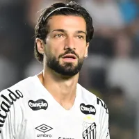 Lautaro Díaz admite que Santos precisa render mais: “Estamos devendo ao clube e à torcida”