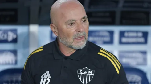 Sampaoli foi chamado para reunião que fez cobrança ao elenco