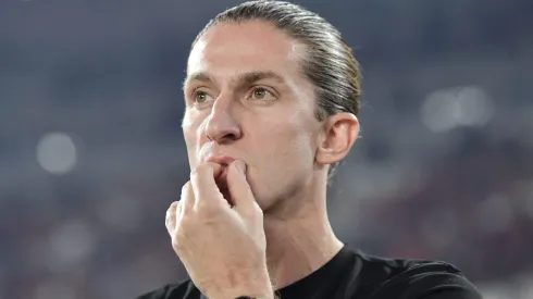 Filipe Luís comemora pausa para Data Fifa após perder a liderança do Brasileirão Betano.